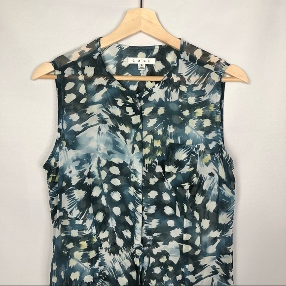 CAbi Blue & White Print Sheer Avery Button Down Tunic Sleeveless Top S #416 - Picture 3 of 7